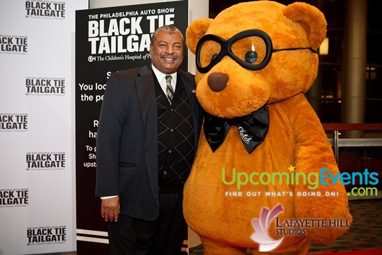 Photo from Black Tie Tailgate 2015 - Red Carpet