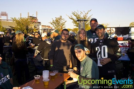 Photo from Eagles vs Giants - GO BIRDS! (Gallery B)