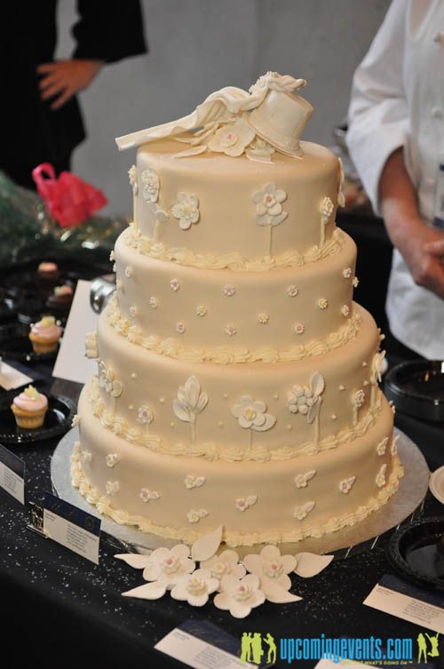 Photo from Let Them Eat Cake Photos