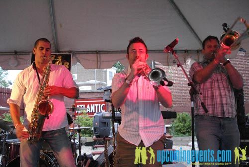 Photo from Manayunk Mayfest 2010