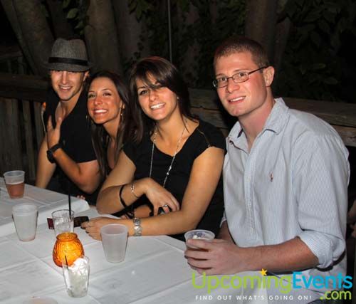 Photo from NYEphilly.com Open Bar - Manayunk Brewery
