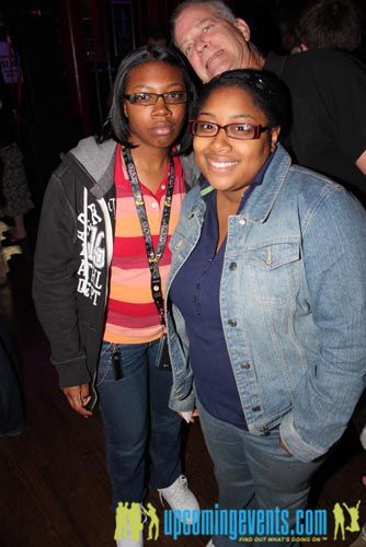 Photo from NYEphilly.com Open Bar @ McFadden's