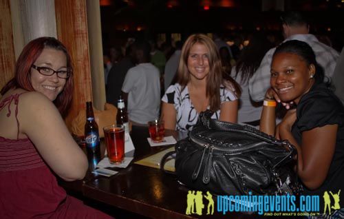 Photo from NYEphilly.com Open Bar @ Public House