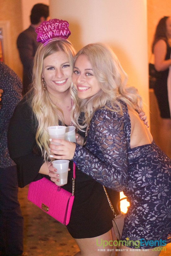 Photo from The Glitter City Gala - Philly's Hottest NYE Party! (Gallery 1)