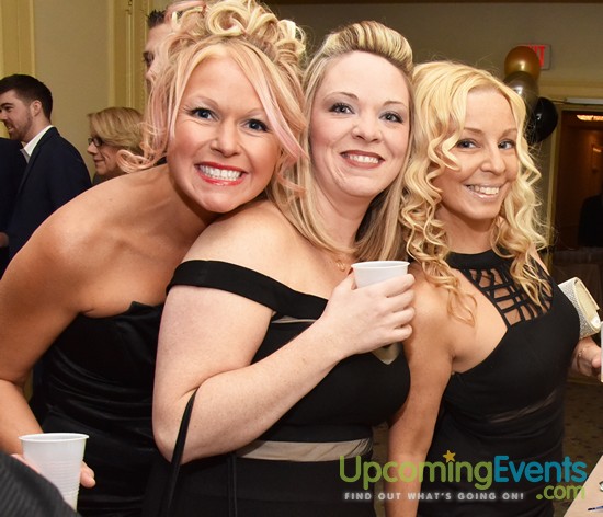 Photo from The Glitter City Gala - Philly's Hottest NYE Party! (Gallery 2)