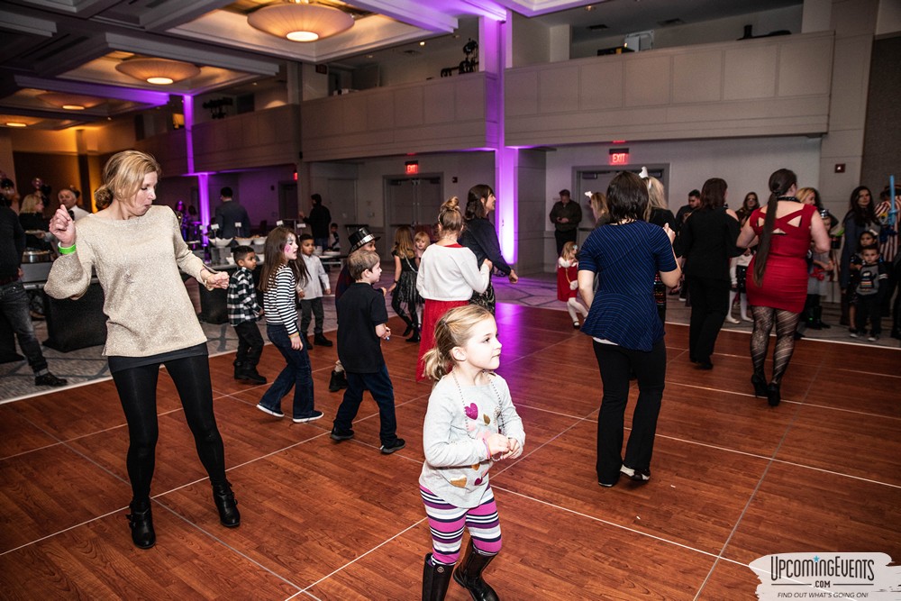 Photo from New Year's Eve Buffet & Fireworks Family Celebration