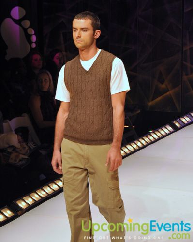 Photo from Philly Fashion Week 2010 (Friday - Gallery 2)