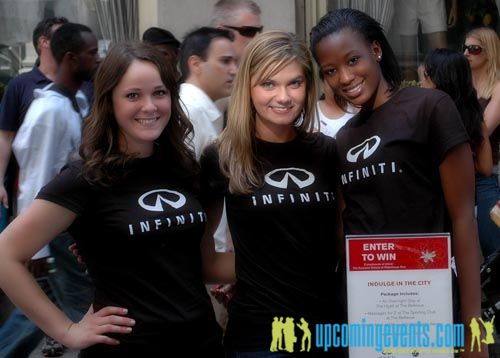Photo from Rittenhouse Row Spring Festival