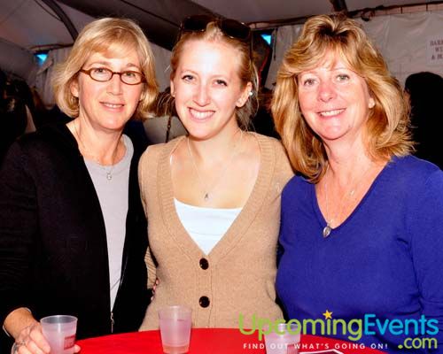 Photo from Sippin By The River 2010 (Gallery 1)
