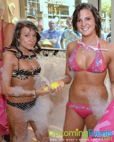 Photo from World's Largest Bubble Bath