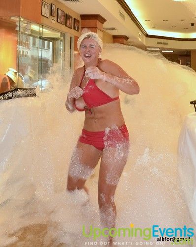Photo from World's Largest Bubble Bath