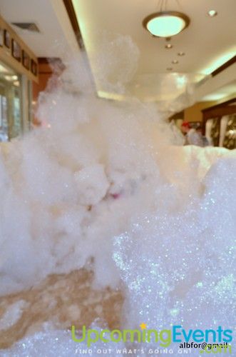 Photo from World's Largest Bubble Bath