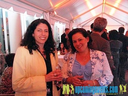 Photo from Young Professionals After-Work Networking Happy Hour