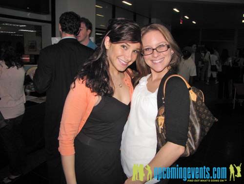 Photo from 2010 Young Professionals Expo (Gallery 3)